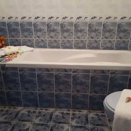 Blue House - синята къща Guest house Obzor