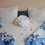 Blue House - синята къща Guest house 3*