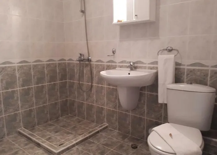 Blue House - синята къща Guest house 3*