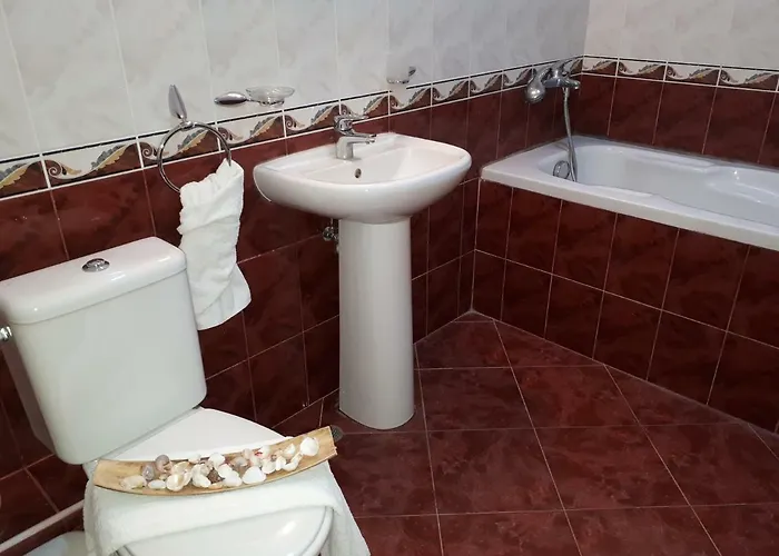 Blue House - синята къща 3* Obzor