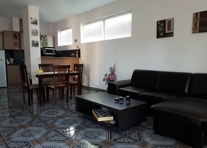 Blue House - синята къща Guest house